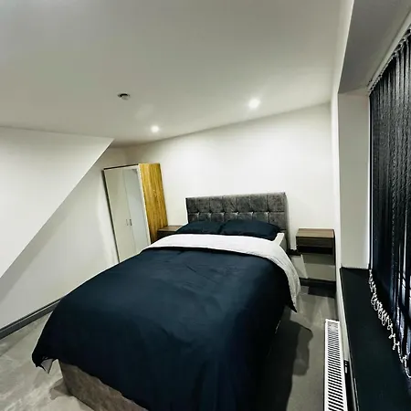 Perfect Stay Near Manchester Airport Wythenshawe Room photo