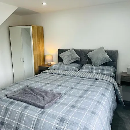 Perfect Stay Near Manchester Airport Wythenshawe Room photo